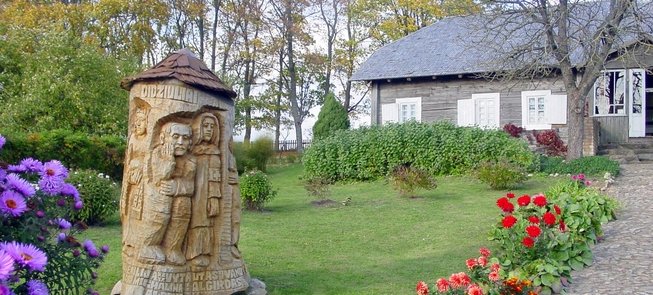 Memorial House-Museum of the Book Smugglers Liudvika and Stanislovas Didžiuliai 